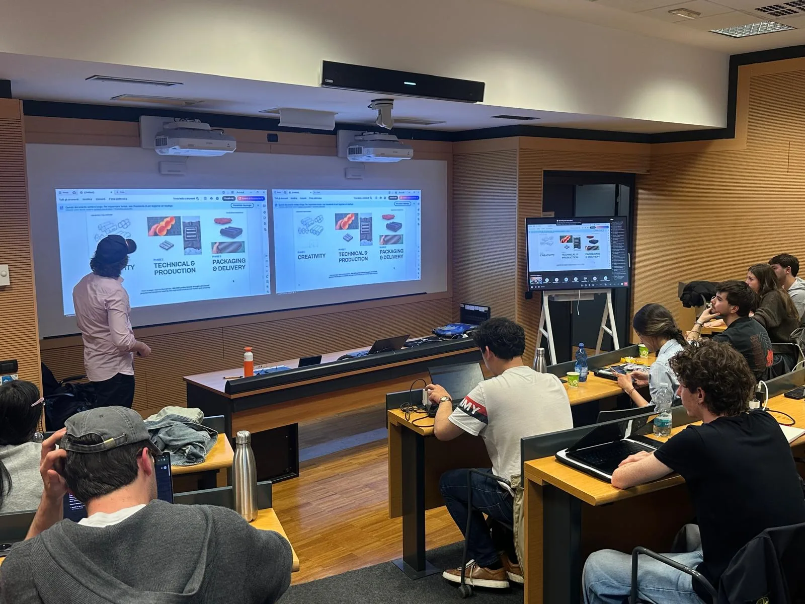 Lucas Milossi presenting the creativity, production and packaging stages of the MILOSSI process